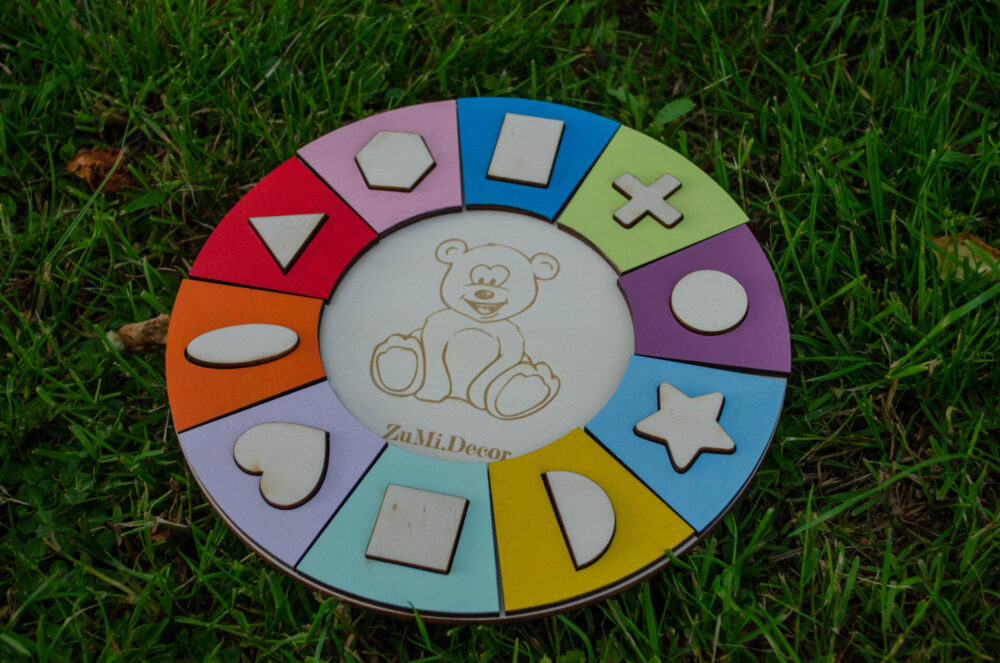 Montessori drevená vkladačka tvary "Macko"