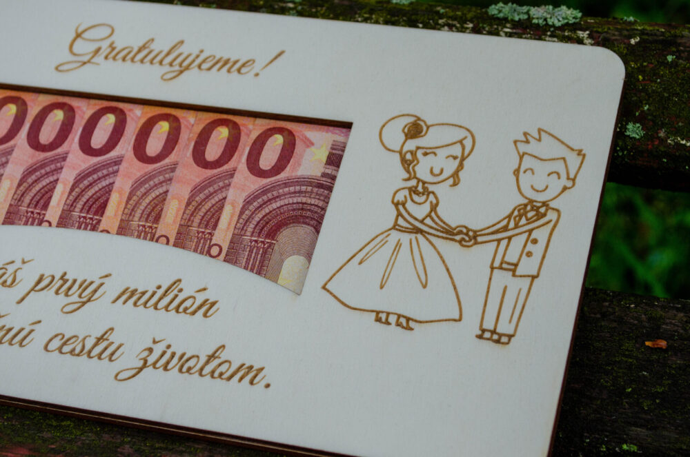 Drevená svadobná obálka „Váš prvý milión“